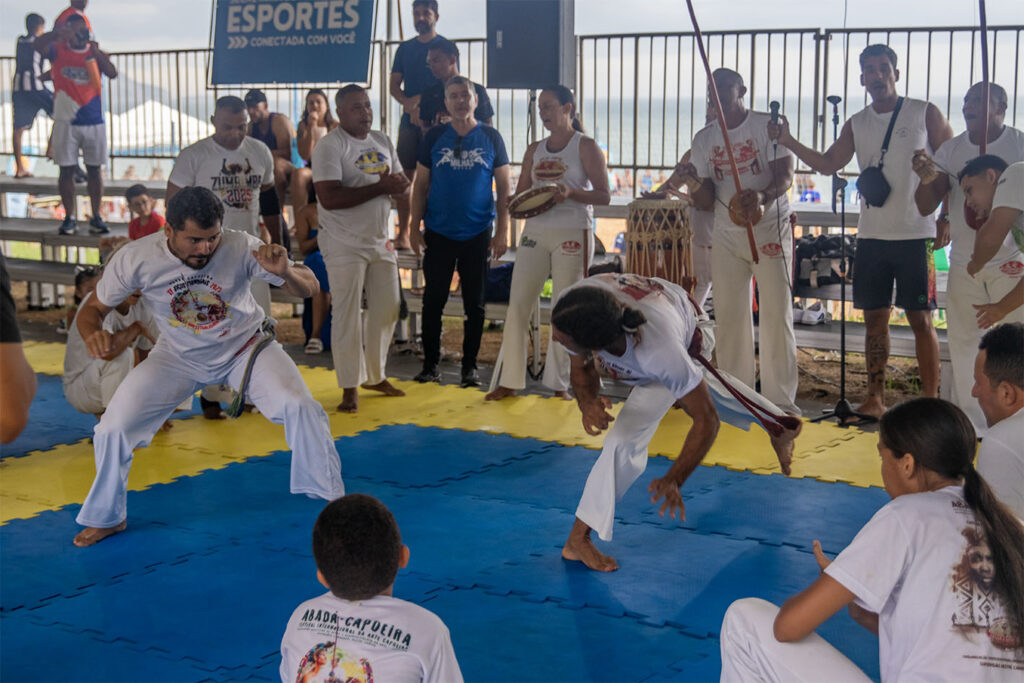 Futebol de Surdos Brilha na Praia Campista em Macaé – Inclusão e Esporte Futebol de Surdos Brilha na Praia Campista em Macaé - Inclusão e Esporte
