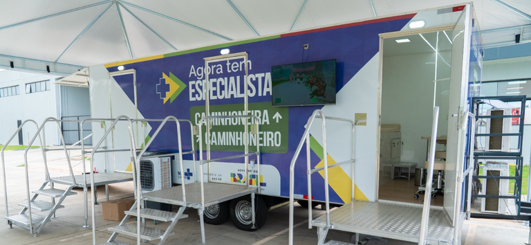 Saúde para Caminhoneiros: Inicia Atendimento Móvel do Programa Agora Tem Especialistas