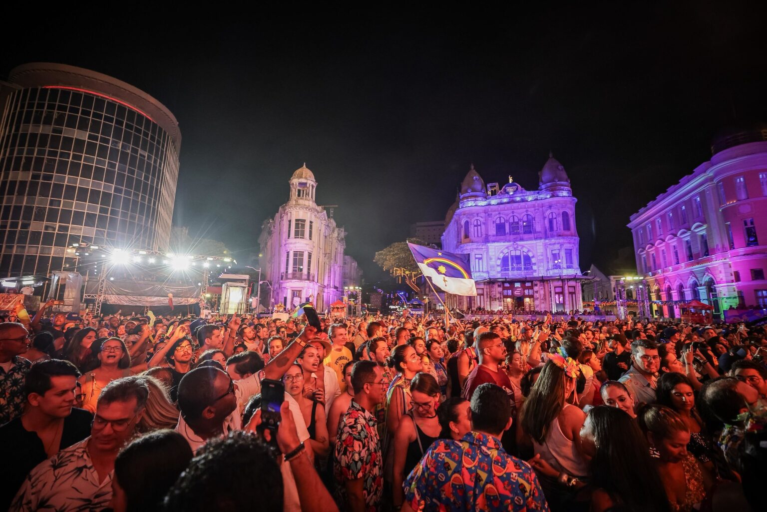 Um Carnaval no Recife: Experiências Cinematográficas e Memórias Pernambucanas