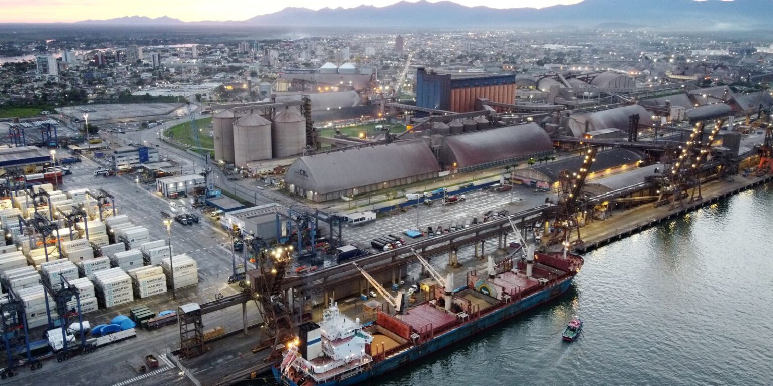 Crescimento da Economia Brasileira em 2025: PIB Atinge 2,3% | IBGE Revela Dados Positivos