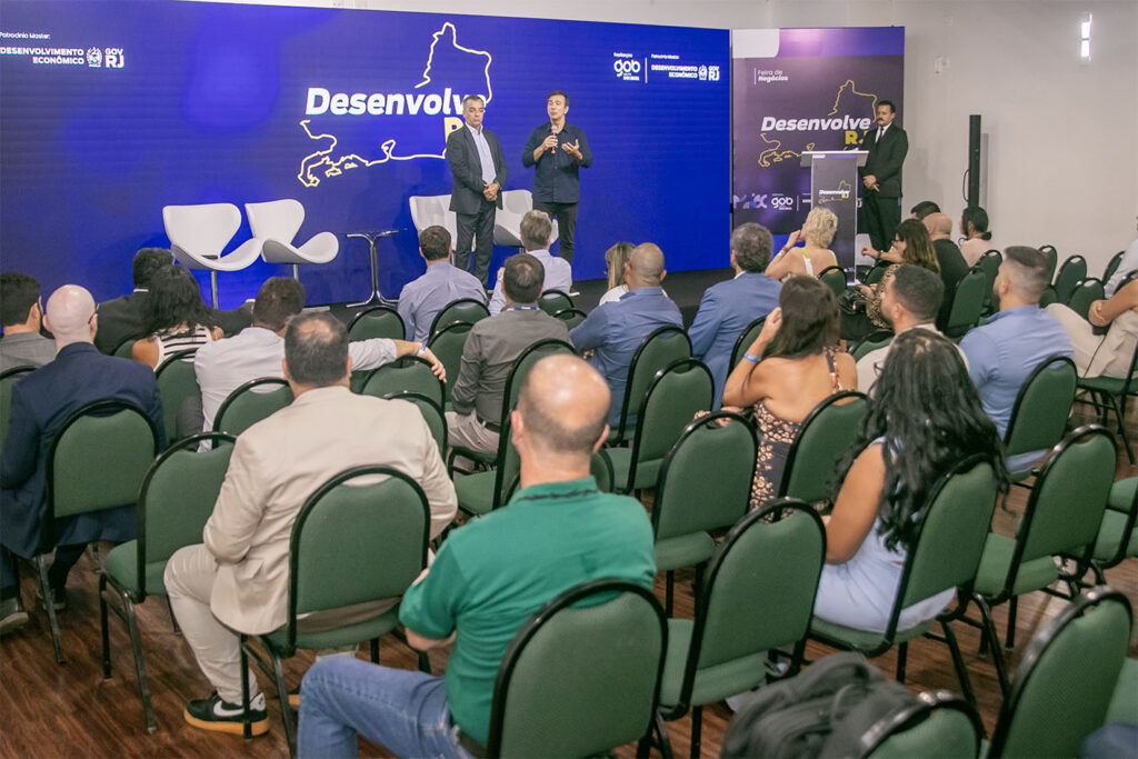 Desenvolve RJ: Debate Sobre Fertilizantes e Projetos Energéticos em Macaé Desenvolve RJ: Debate Sobre Fertilizantes e Projetos Energéticos em Macaé