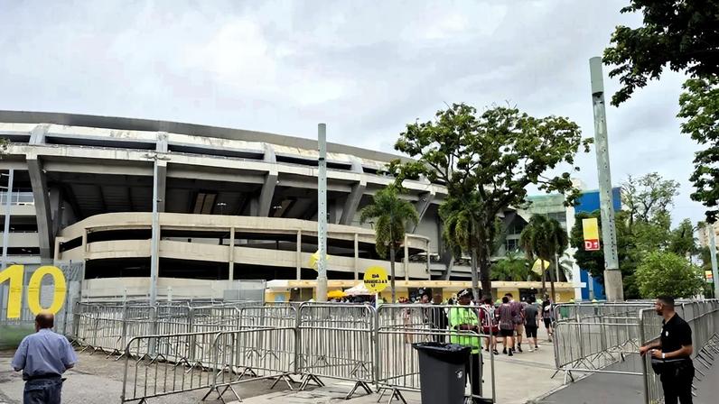 Fluminense e Vasco se enfrentam pela semifinal do Carioca no Maracanã Fluminense e Vasco se enfrentam pela semifinal do Carioca no Maracanã