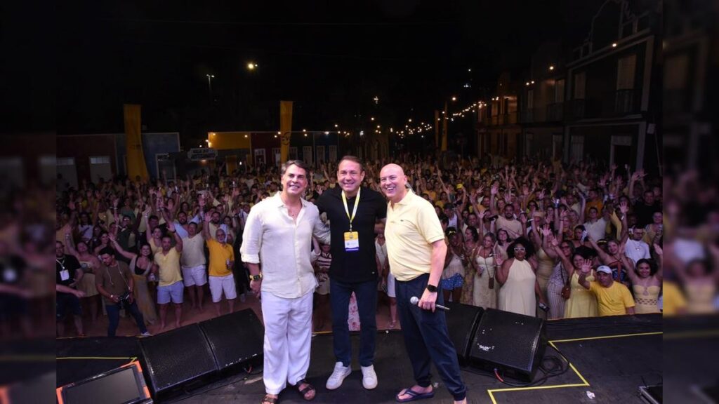 Show Imperdível de Jammil na Orla de Tambaú Marca o Encerramento da Convenção CVC 2026 Show Imperdível de Jammil na Orla de Tambaú Marca o Encerramento da Convenção CVC 2026
