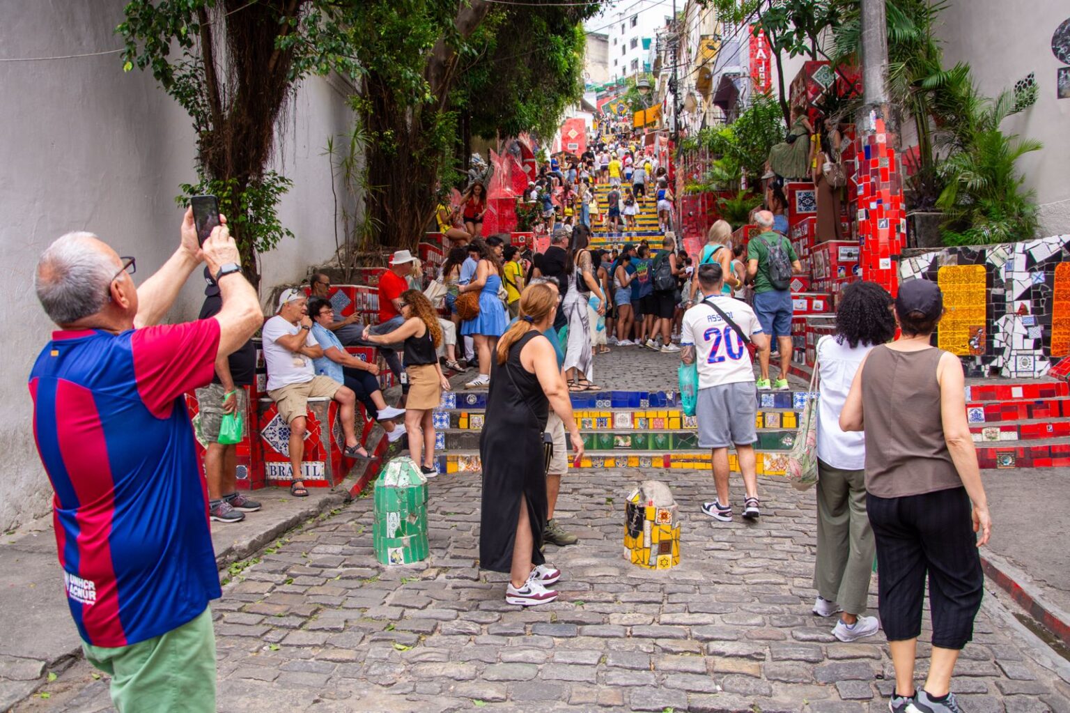 Rio de Janeiro Recebe 884 Mil Turistas Estrangeiros e Se Destaca no Turismo Nacional