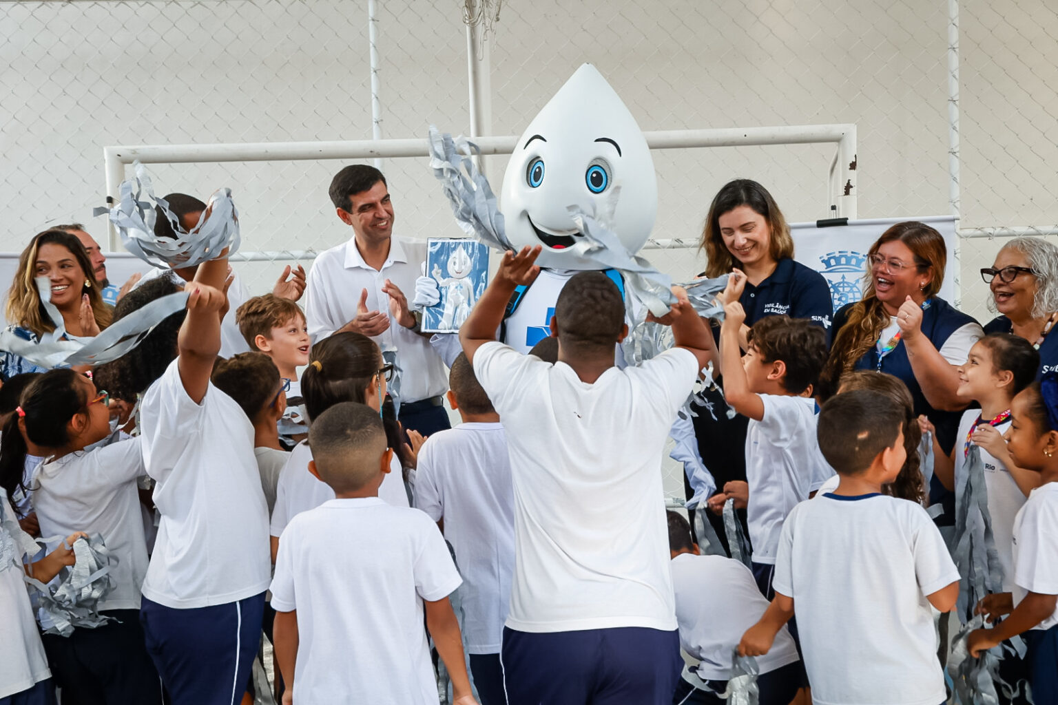 Vacinação nas Escolas do Rio: Mais de 14 Mil Doses Aplicadas em 2023 Vacinação nas Escolas do Rio: Mais de 14 Mil Doses Aplicadas em 2023