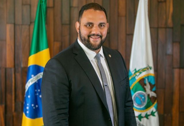 Alerj Destitui Gabinete de Thiago Rangel Após Prisão pela PF Alerj Destitui Gabinete de Thiago Rangel Após Prisão pela PF