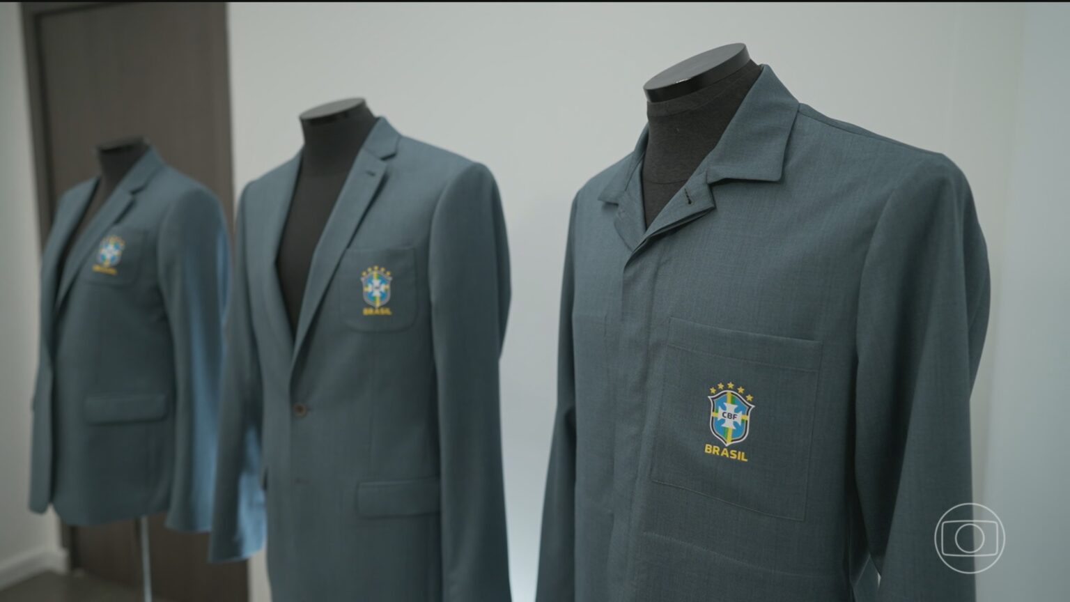 Copa do Mundo: novo uniforme de viagem da Seleção Brasileira promete estilo e conforto Copa do Mundo: novo uniforme de viagem da Seleção Brasileira promete estilo e conforto
