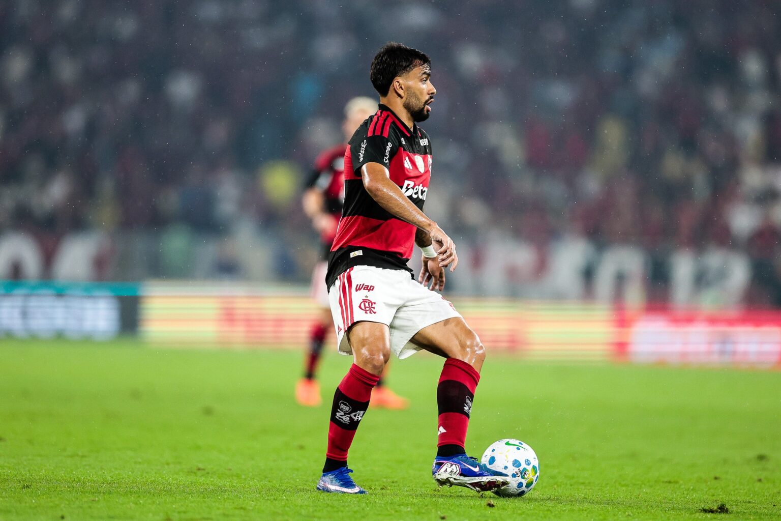 Desfalques do Flamengo: Paquetá e Pulgar ainda fora na Copa do Brasil, mas esperados para o Brasileirão Desfalques do Flamengo: Paquetá e Pulgar ainda fora na Copa do Brasil, mas esperados para o Brasilei