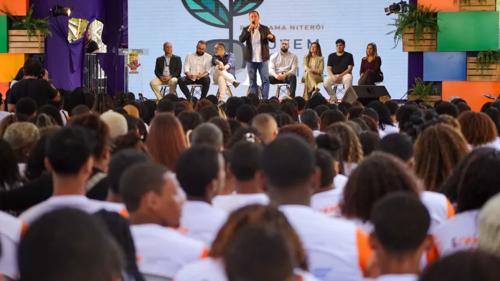 Niterói Jovem EcoSocial amplia oportunidades para mil jovens com formação e bolsa-auxílio