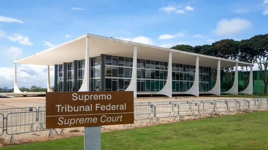 STF adia decisão sobre eleição para mandato-tampão no governo do Rio de Janeiro