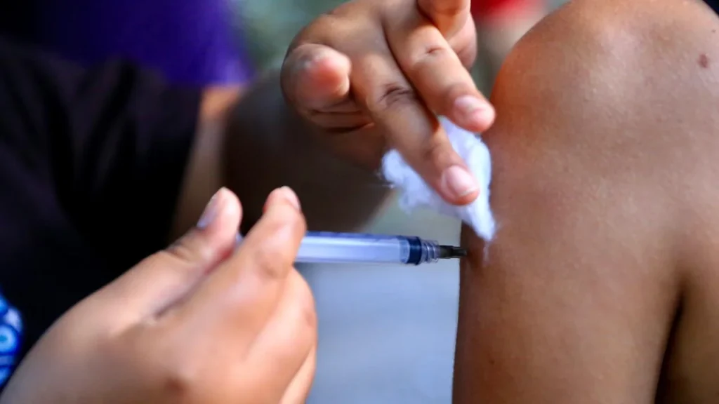 Niterói promove Dia D de Multivacinação para crianças e adolescentes