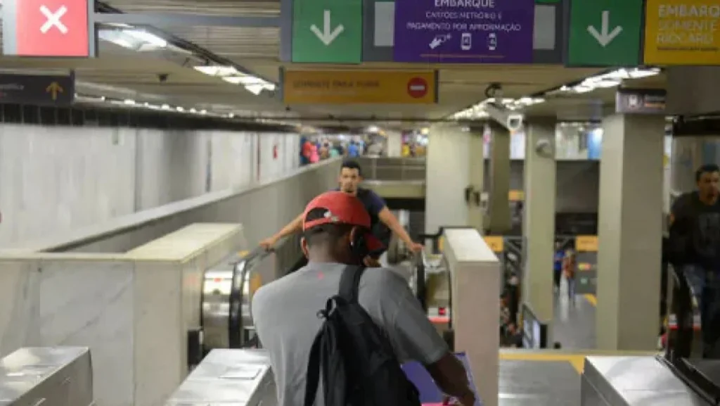 Rio de Janeiro enfrenta impacto econômico com obras paradas e projetos de mobilidade travados Rio de Janeiro enfrenta impacto econômico com obras paradas e projetos de mobilidade travados