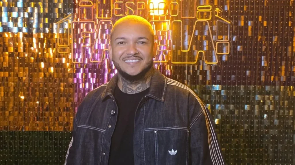 Suel, de Nova Iguaçu, estreia no Espaço Favela do Rock in Rio com show cheio de emoções Suel, de Nova Iguaçu, estreia no Espaço Favela do Rock in Rio com show cheio de emoções