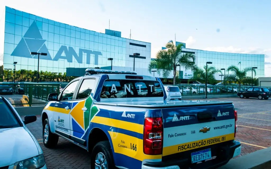 Concessão das BRs-116 e 251 em Minas Gerais: Expectativa de Investimentos Bilionários Imagem do artigo