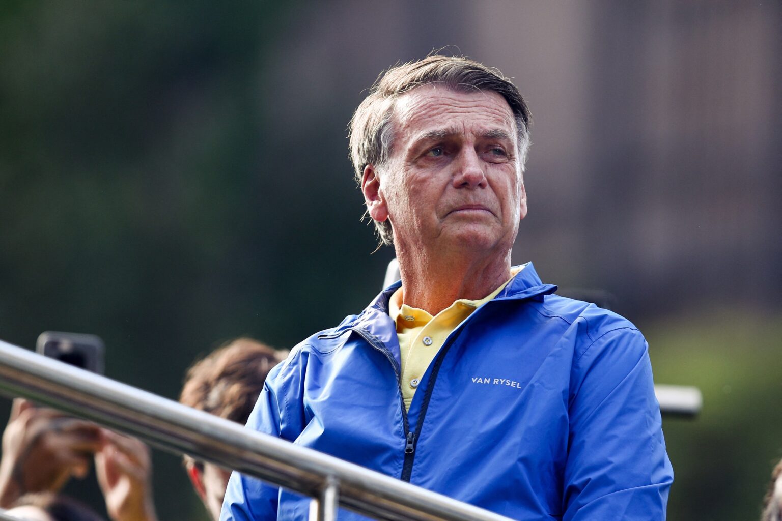 Justiça Reestabelece Benefícios Vitalícios para Bolsonaro Após Recurso Judicial