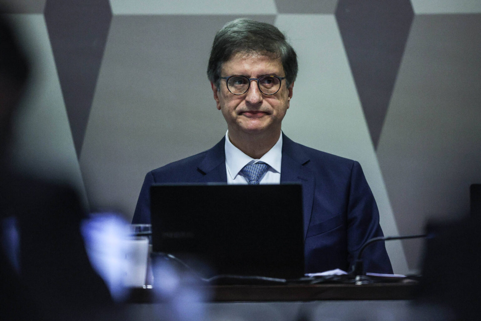 Suspensão da Acareação sobre o Banco Master: Decisão de Toffoli Mantém Audiência Suspensão da Acareação sobre o Banco Master: Decisão de Toffoli Mantém Audiência