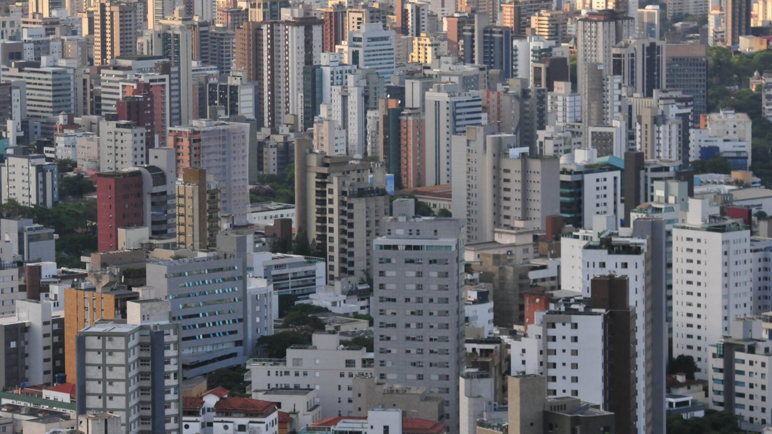 À Vista ou Parcelado? Dicas de Especialistas para Pagar IPTU e IPVA À Vista ou Parcelado? Dicas de Especialistas para Pagar IPTU e IPVA