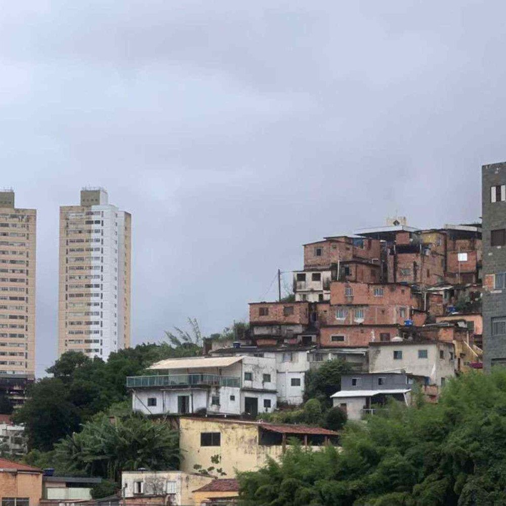 Belo Horizonte sob Alerta: Risco de Deslizamentos em Todas as Regiões Belo Horizonte sob Alerta: Risco de Deslizamentos em Todas as Regiões