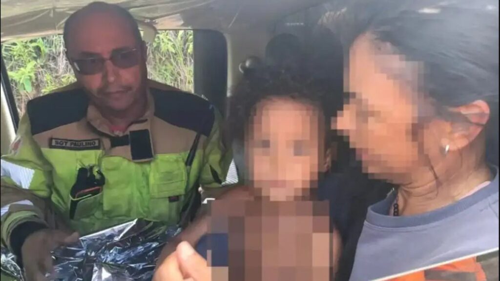 Menina de 4 anos desaparecida é resgatada em área de mata em Minas Gerais Menina de 4 anos desaparecida é resgatada em área de mata em Minas Gerais