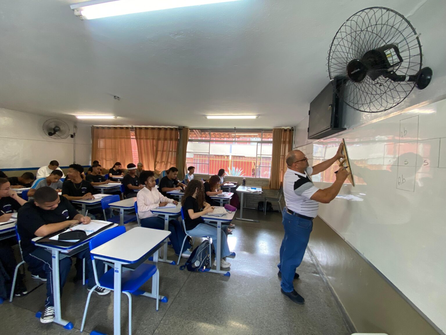 Prazo para Inscrições do Bolsa Mais Professores é Prorrogado até 3 de Fevereiro