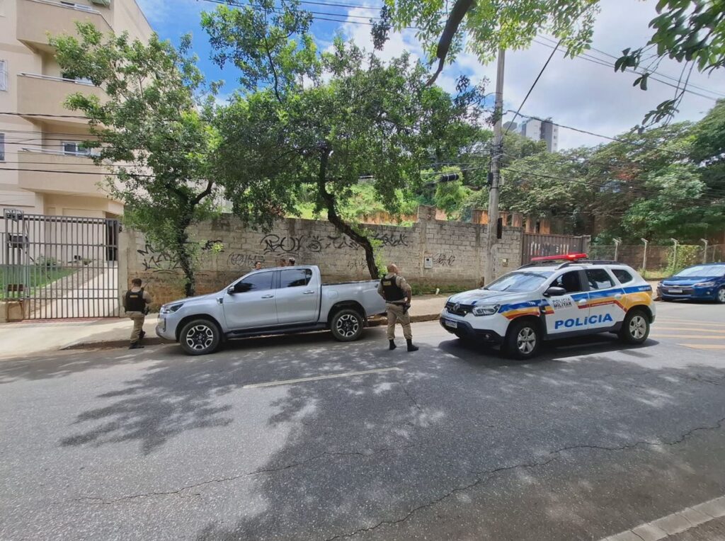 Suspeito de Furto em Caminhonete é Detido em Belo Horizonte Suspeito de Furto em Caminhonete é Detido em Belo Horizonte