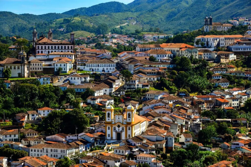 10 Destinos Imperdíveis para Viajar em Minas Gerais em 2026 10 Destinos Imperdíveis para Viajar em Minas Gerais em 2026