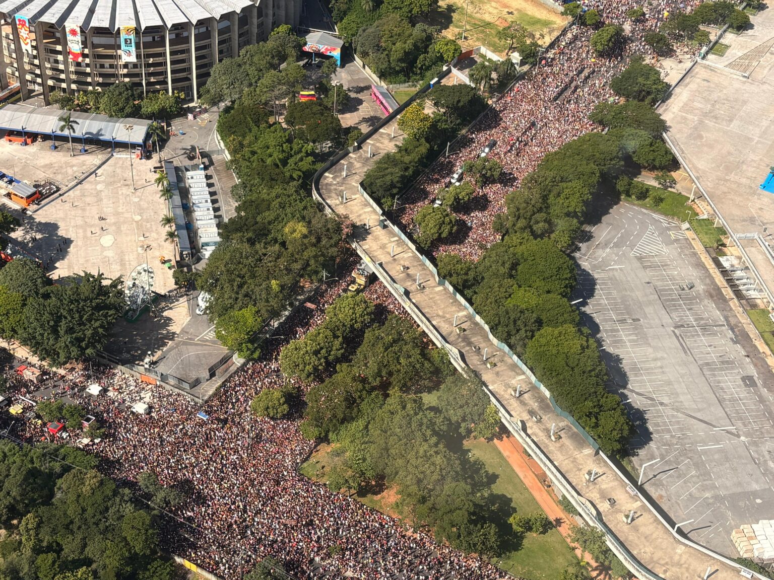 Carnaval 2026: O Verso de Marina Sena que Conquistou o Brasil Carnaval 2026: O Verso de Marina Sena que Conquistou o Brasil