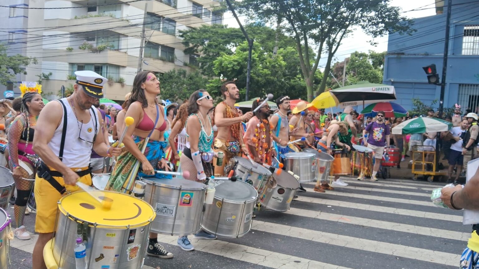 Carnaval em Belo Horizonte: Destaques da Terça-feira de Foliões