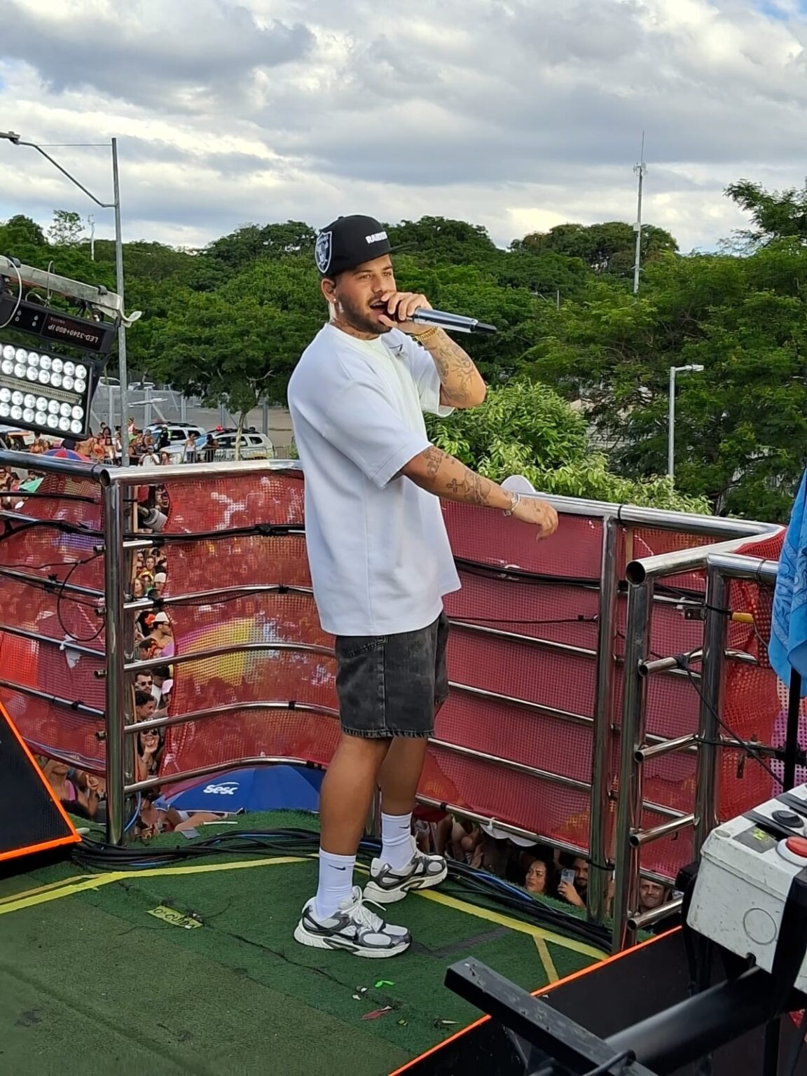 Zé Felipe Arrasa no Carnaval de BH com Trio na Pampulha Zé Felipe Arrasa no Carnaval de BH com Trio na Pampulha