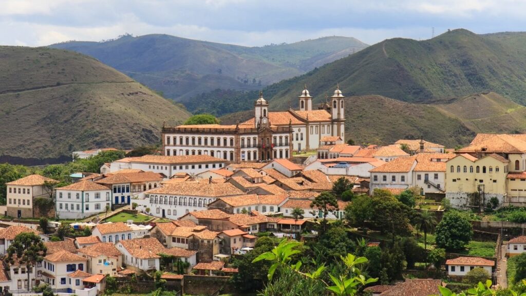 A Fascinante Origem do ‘Uai’ e ‘Trem’: Descubra as Gírias Mais Icônicas de Minas Gerais A Fascinante Origem do ‘Uai’ e ‘Trem’: Descubra as Gírias Mais Icônicas de Minas Gerais