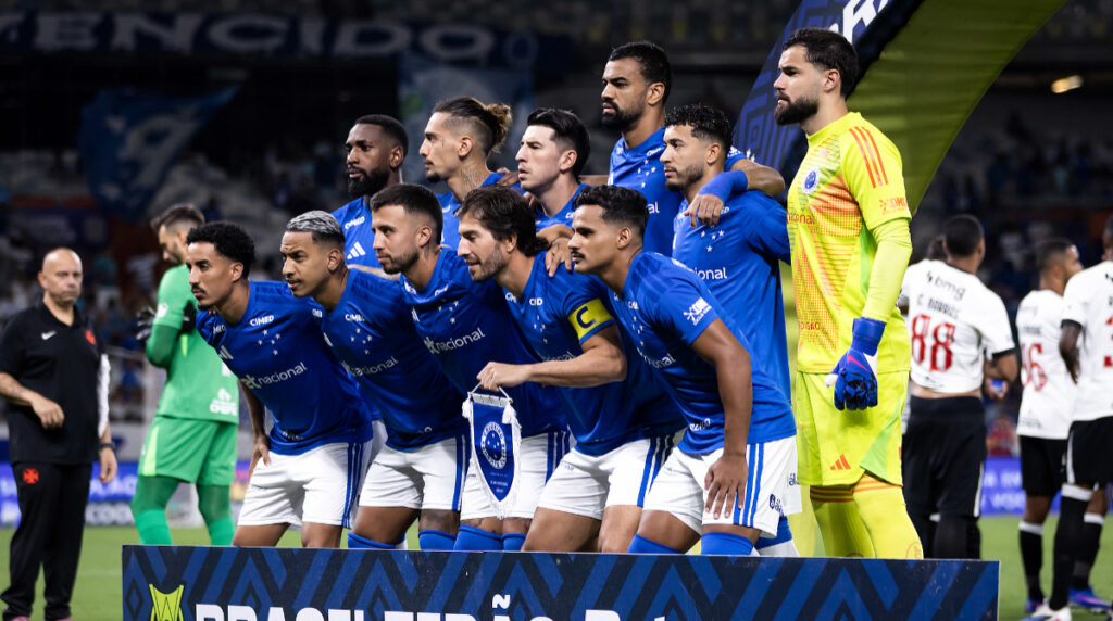 Desfalcado, Cruzeiro Enfrenta o Athletico-PR em Busca da Reabilitação