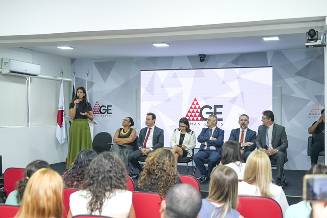 MPMG Debates Nova Política de Assistência Oncológica no SUS em Seminário Relevante MPMG Debates Nova Política de Assistência Oncológica no SUS em Seminário Relevante