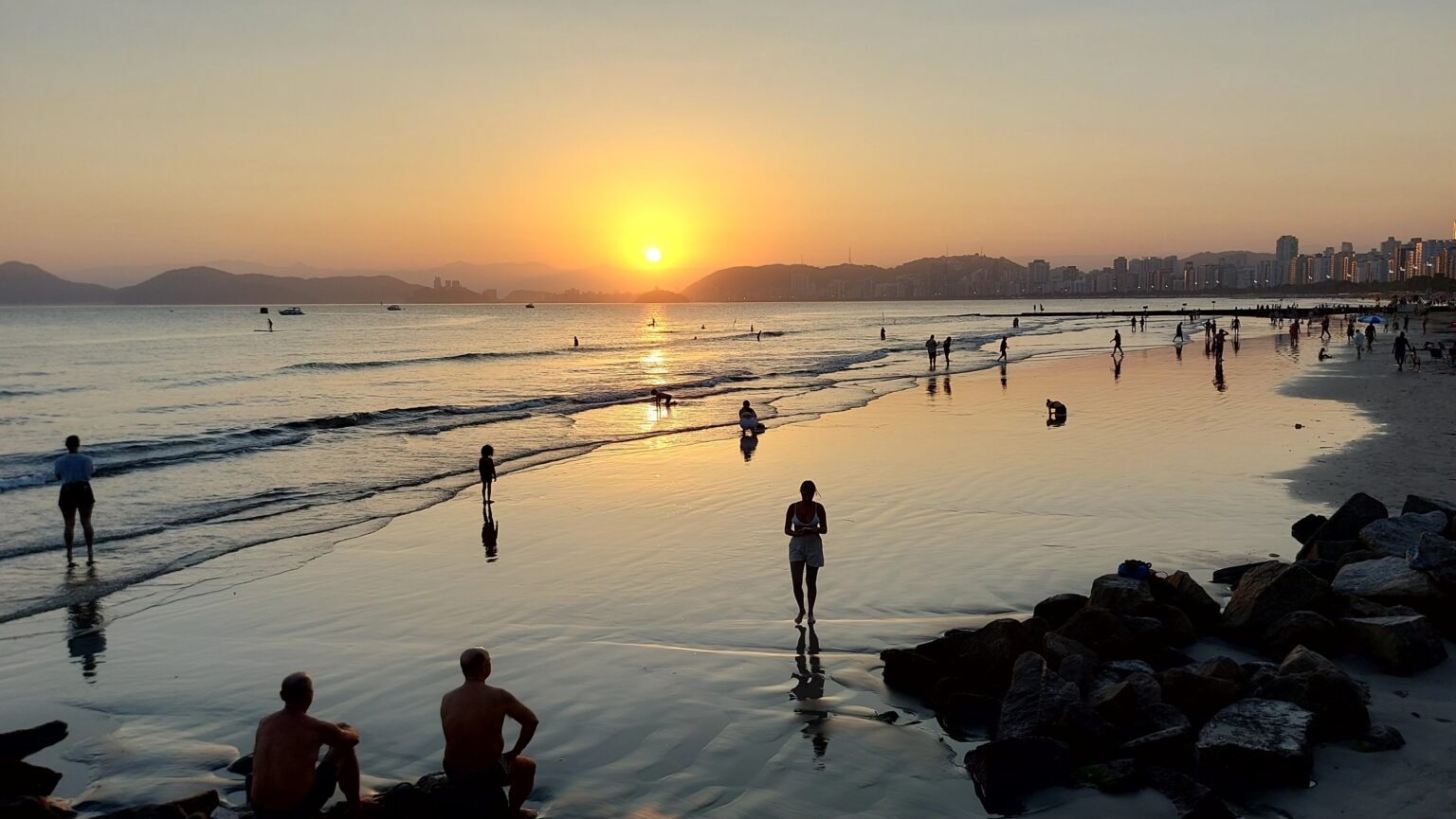 Sol Surge no Sudeste, Mas Temporais Persistem em Minas Gerais e Espírito Santo