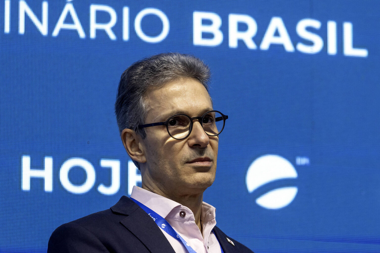 Zema Critica STF e Faz Comparação Controversial com Papa Pedófilo Zema Critica STF e Faz Comparação Controversial com Papa Pedófilo