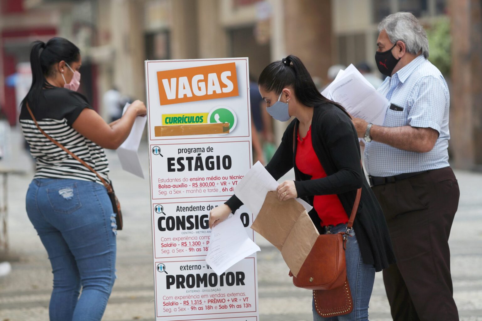 Empregos em Minas Gerais: As 5 cidades com maior e menor saldo em março Empregos em Minas Gerais: As 5 cidades com maior e menor saldo em março