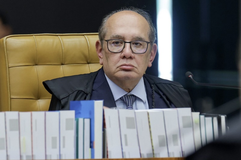 Gilmar Mendes Utiliza Jatinho de Empresa de Daniel Vorcaro em Viagem para Brasília Gilmar Mendes Utiliza Jatinho de Empresa de Daniel Vorcaro em Viagem para Brasília