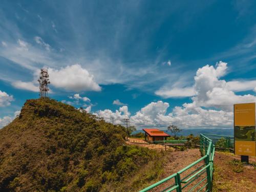 Visite o Parque da Serra do Curral: Dicas Essenciais para Aproveitar Belo Horizonte Visite o Parque da Serra do Curral: Dicas Essenciais para Aproveitar Belo Horizonte