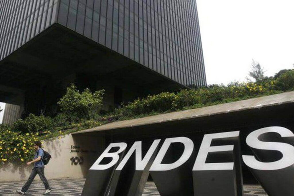 BNDES Destina R$ 500 Milhões para Combate a Enchentes em Belo Horizonte BNDES Destina R$ 500 Milhões para Combate a Enchentes em Belo Horizonte