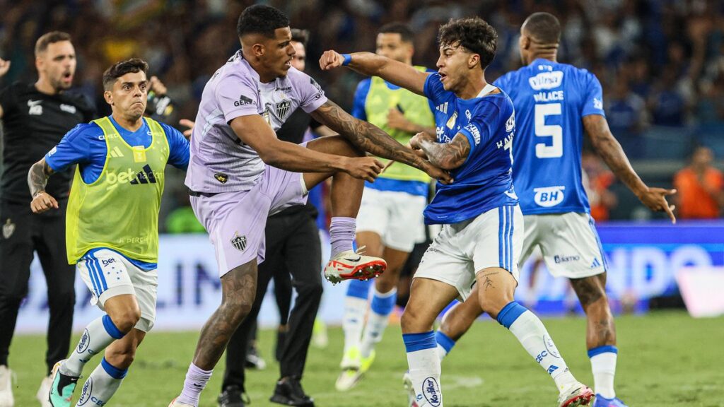 Clássico Mineiro: Cruzeiro e Atlético-MG se reencontram após polêmica com 23 expulsões