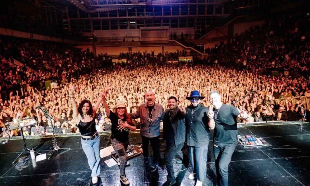 Colin Hay e Men at Work: uma viagem no tempo em Belo Horizonte Colin Hay e Men at Work: uma viagem no tempo em Belo Horizonte