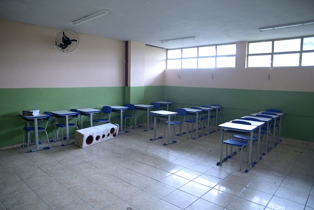 Comissão da Assembleia Legislativa Visita Escolas em Minas Gerais para Avaliar Infraestrutura Comissão da Assembleia Legislativa Visita Escolas em Minas Gerais para Avaliar Infraestrutura