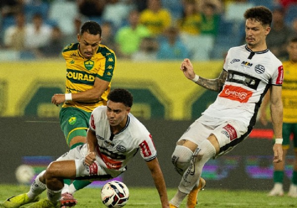 Desfalcado, Cuiabá vai a Minas Gerais enfrentar o Athletic, time que nunca perdeu Desfalcado, Cuiabá vai a Minas Gerais enfrentar o Athletic, time que nunca perdeu