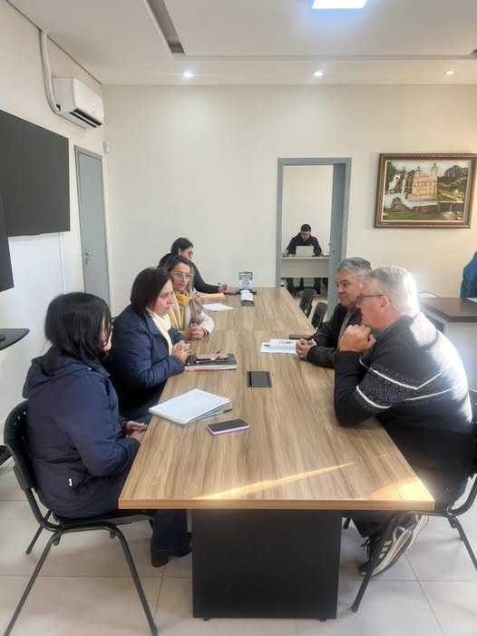 Escola Eliana Bassi de Melo Conquista Seleção para Encontro Nacional de Educação Integral Escola Eliana Bassi de Melo Conquista Seleção para Encontro Nacional de Educação Integral