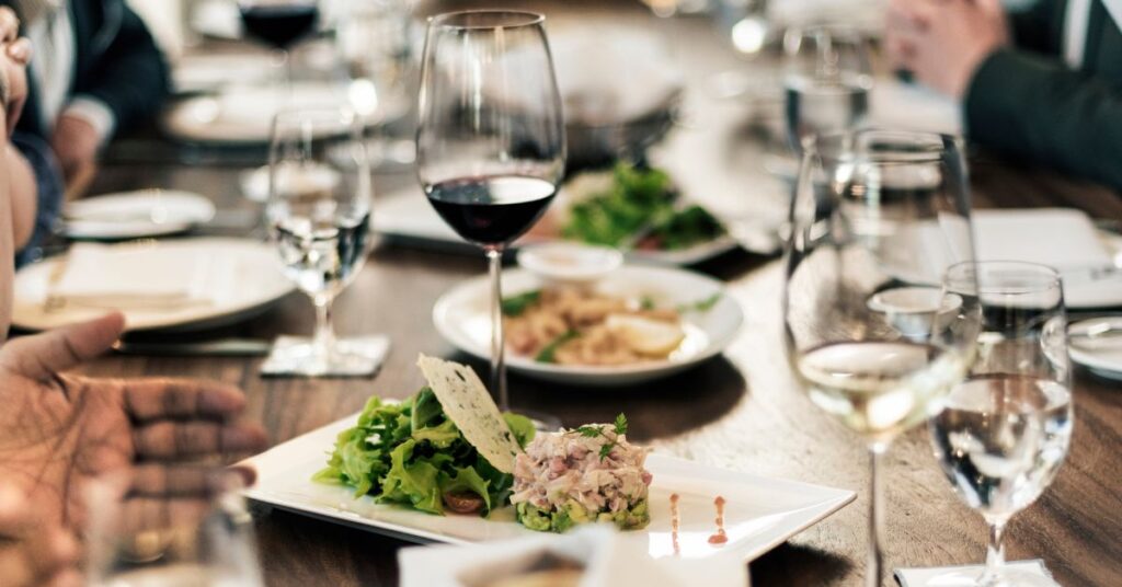Gastronomia em Alta: Almoços Especializados Dominam o Dia das Mães em BH