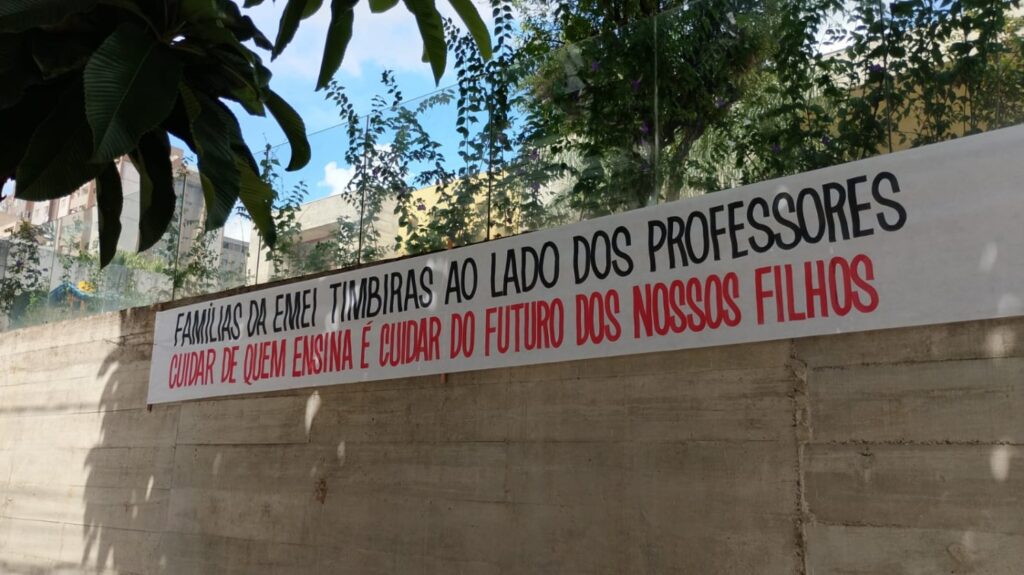 Greve da Educação Municipal de BH Recebe Apoio das Famílias em Nova Mobilização
