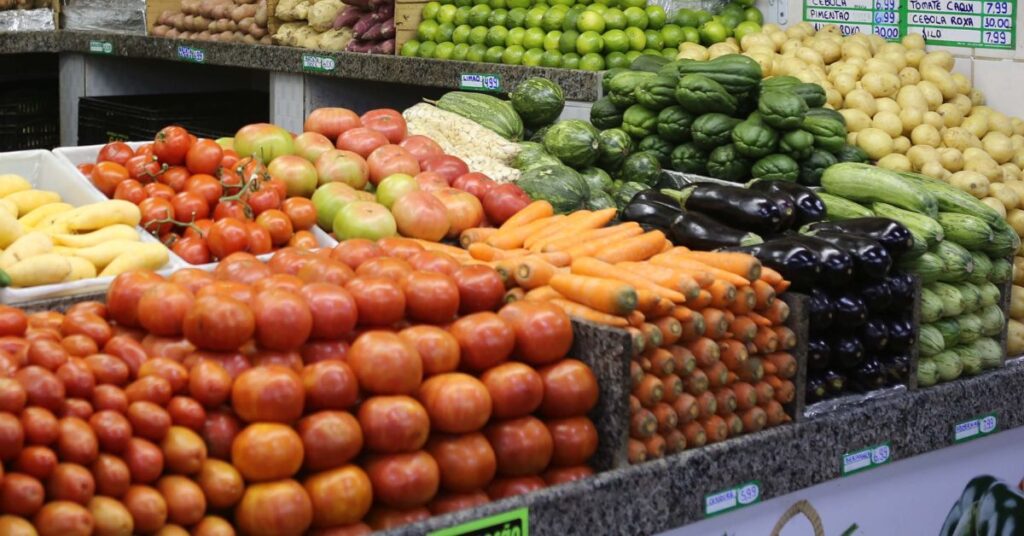 Inflação em Belo Horizonte: Combustíveis e Alimentos Comportam-se Melhor em Abril