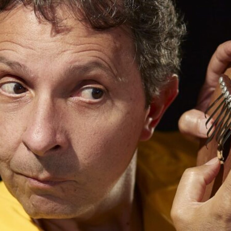 Música Minas: Resgatando Memórias e Olhando para o Futuro Música Minas: Resgatando Memórias e Olhando para o Futuro