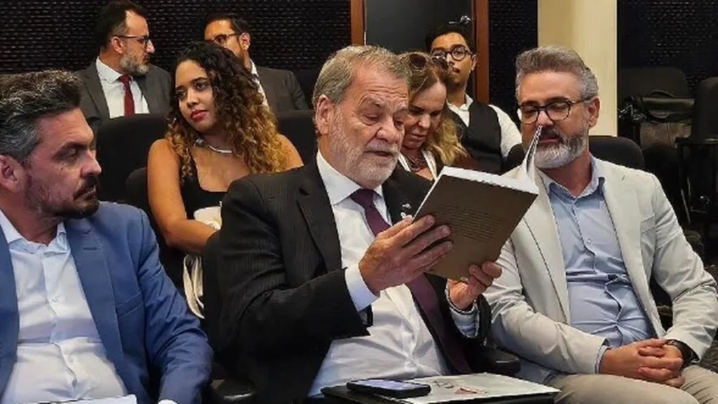 Minas Gerais e Cultura Europeia: Um Encontro no Simpósio da UFMG Minas Gerais e Cultura Europeia: Um Encontro no Simpósio da UFMG