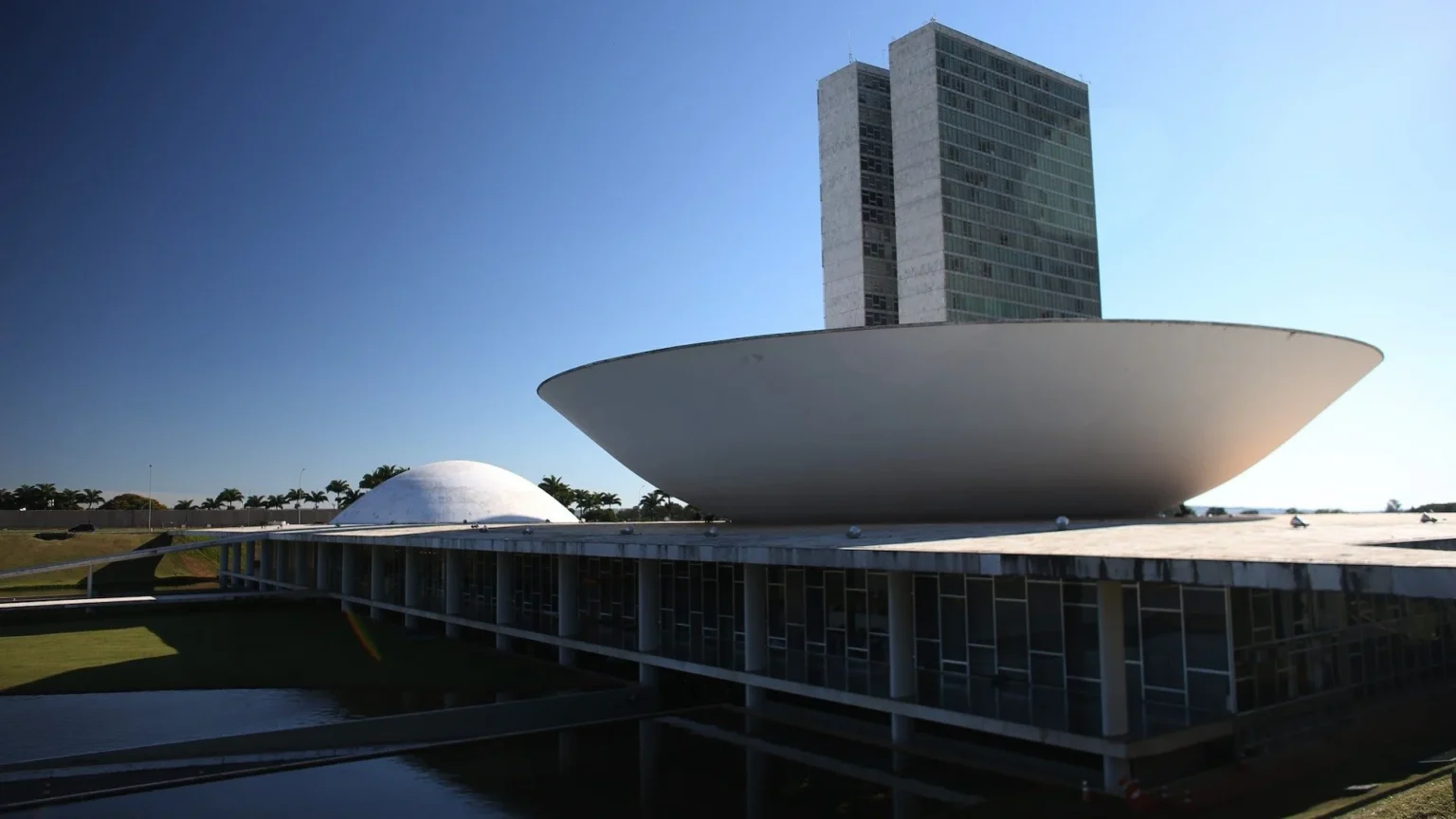 Quantas Mulheres Já Representaram Minas Gerais no Senado? Veja o Panorama Completo