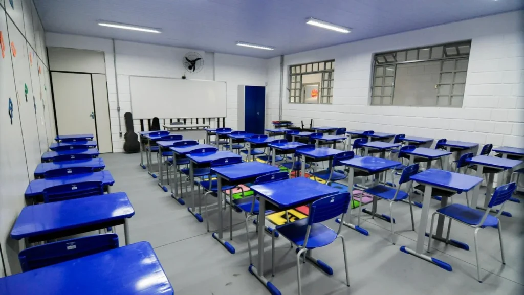 Betim convoca 125 aprovados nos concursos da Educação e da Saúde